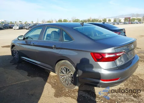 2021 Volkswagen Jetta 1.4T R-Line/1.4T S/1.4T Se z USA, uszkodzony, nr VIN 3VWC57BU4MM009095